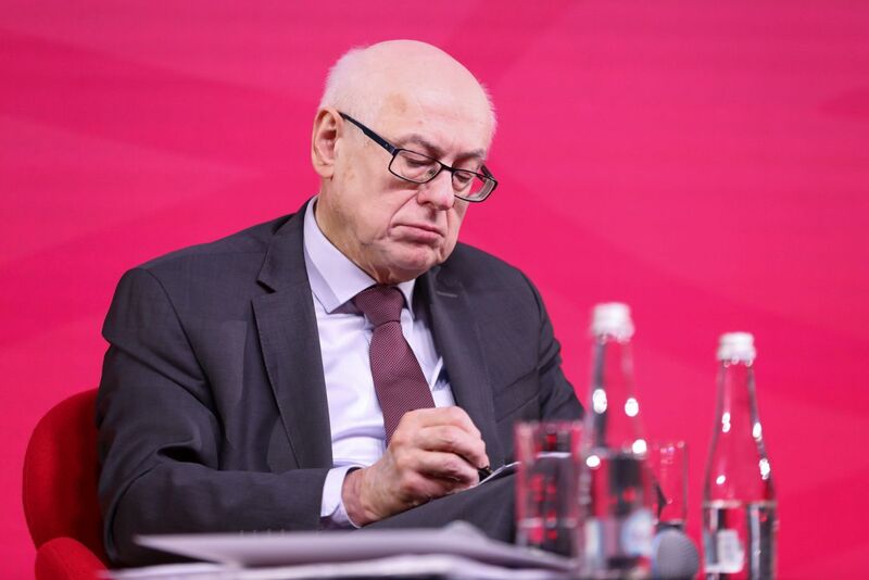 Panel dyskusyjny „Edukacja dla pamięci” podczas Kongresu Pamięci Narodowej. Prof. Zdzisław Krasnodębski (Parlament Europejski) – Warszawa, 13 kwietnia 2023. Fot. Mikołaj Bujak (IPN)