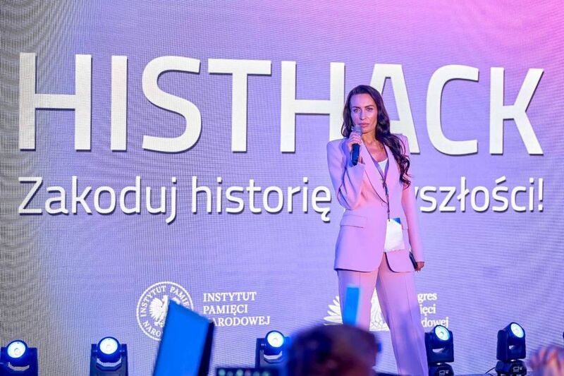 Magdalena Hajduk, dyrektor Biura Nowych Technologii IPN, podczas finału hackathonu Histhack – Kongresu Pamięci Narodowej, Warszawa 14 kwietnia 2023. Fot. IPN