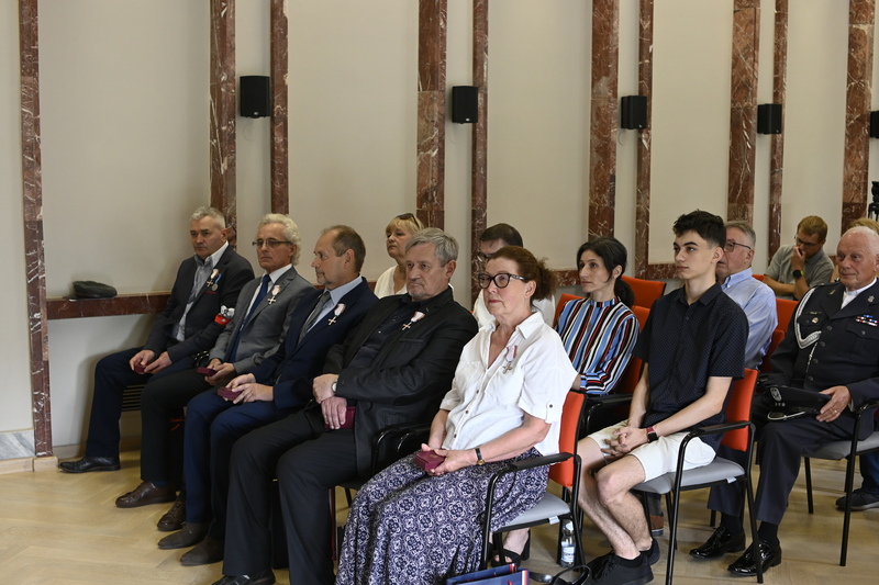 Uroczystość wręczenia Krzyży Wolności i Solidarności działaczom opozycji antykomunistycznej z lat 1976–1989 – Radom, 25 czerwca 2024. Fot. Michał Adamczyk