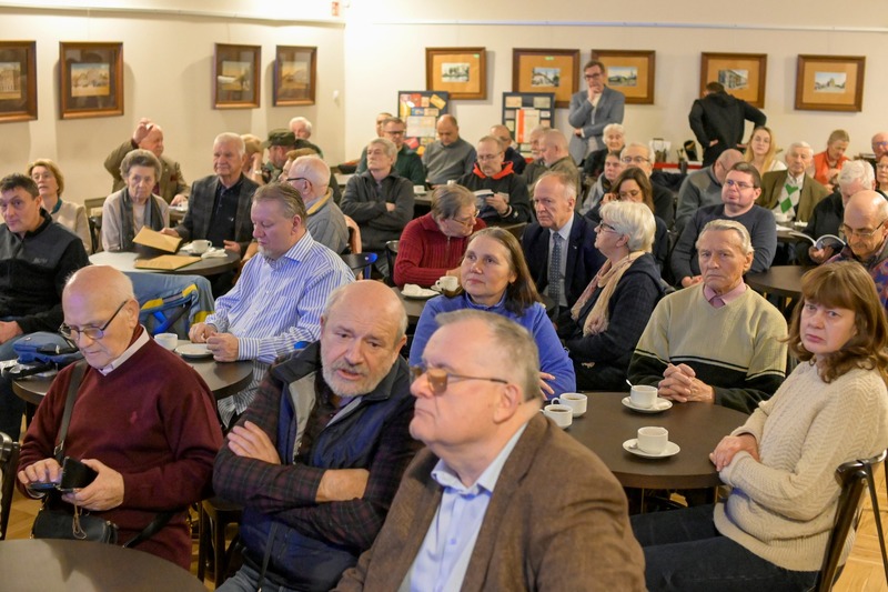 Spotkanie autorskie „U zarania radomskich skrzydeł. Szkoła Podchorążych Rezerwy Lotnictwa w Sadkowie koło Radomia”. Fot. Michał Adamczyk