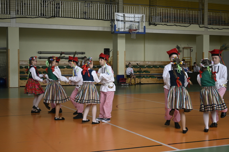 Występ zespołu ludowego Przepiórki. Fot. Michał Adamczyk